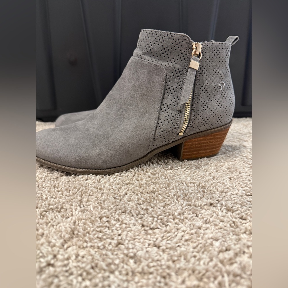 Dr. Scholl's Perforated Gray Ankle Booties